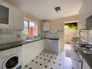 Kitchen- click for photo gallery